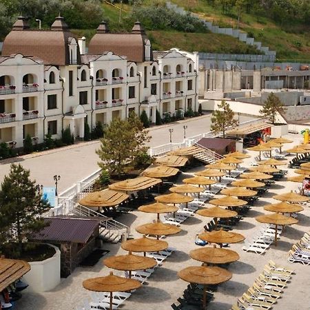 Гранде Петтине Ξενοδοχείο Οδησσός Εξωτερικό φωτογραφία